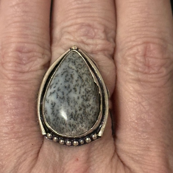 Sterling silver plated teardrop Dendritic agate ring, Gray - Picture 2 of 13